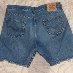 Levi’s 501 cutoffs